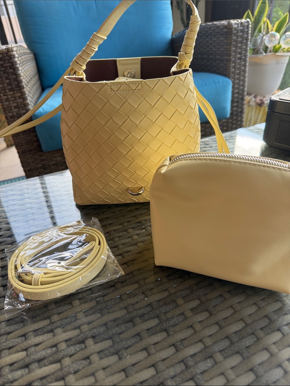 Woven Bucket Bag with Crossbody Strap and Pouch - Pale Yellow